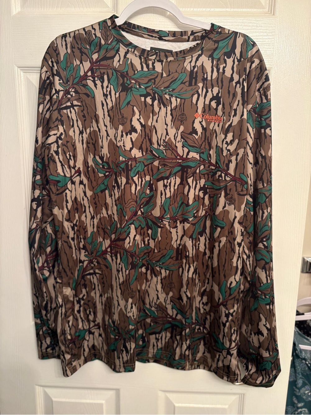Columbia PHG Luke Combs Camo Hunting Shirt